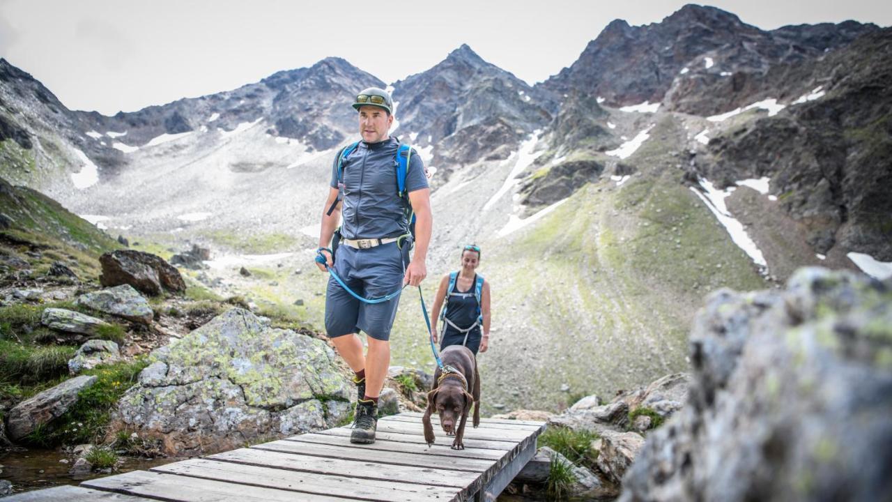 Quality Hosts Arlberg - Afoch Fei - Das Landhaus St Anton am Arlberg Eksteriør billede
