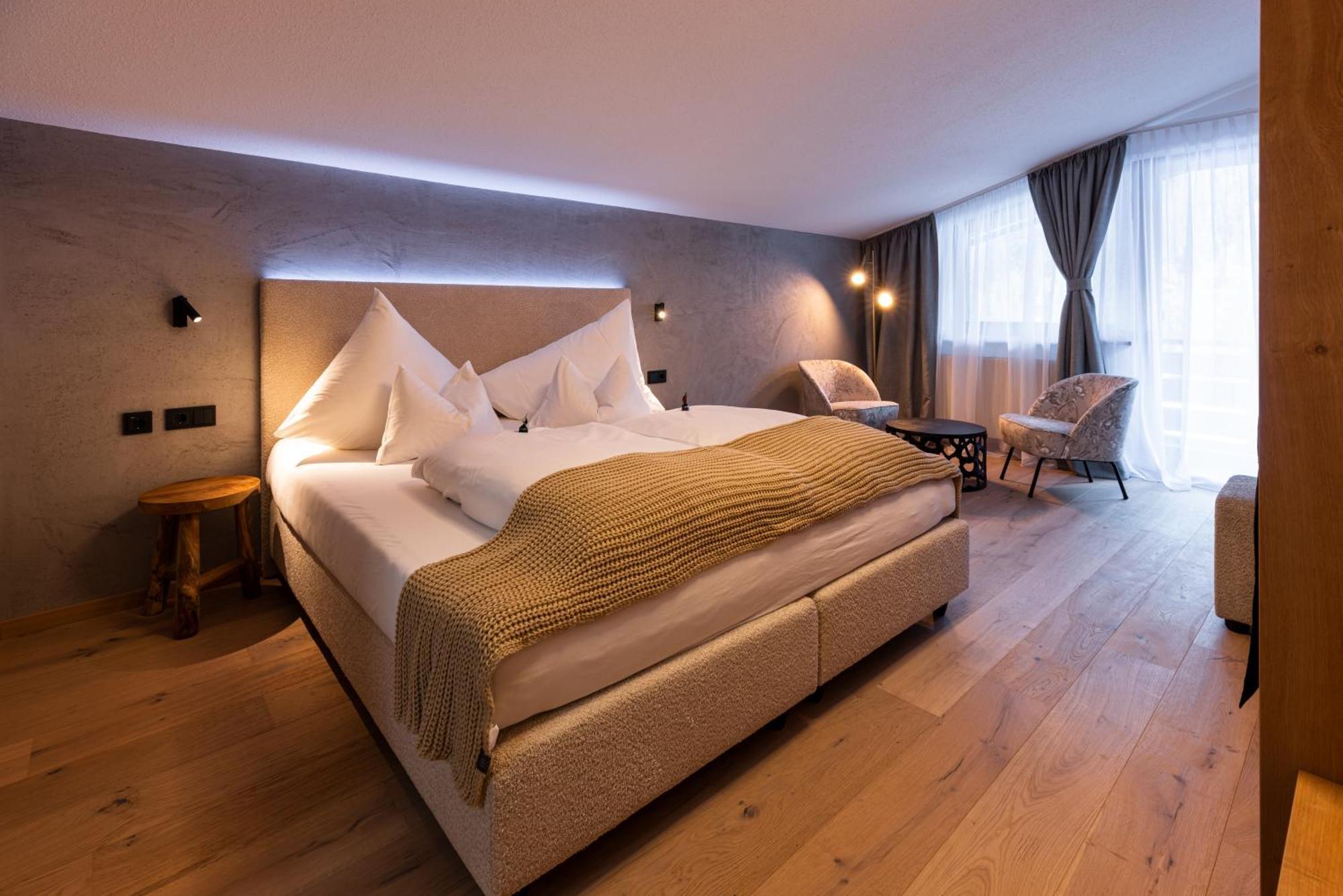 Quality Hosts Arlberg - Afoch Fei - Das Landhaus St Anton am Arlberg Eksteriør billede