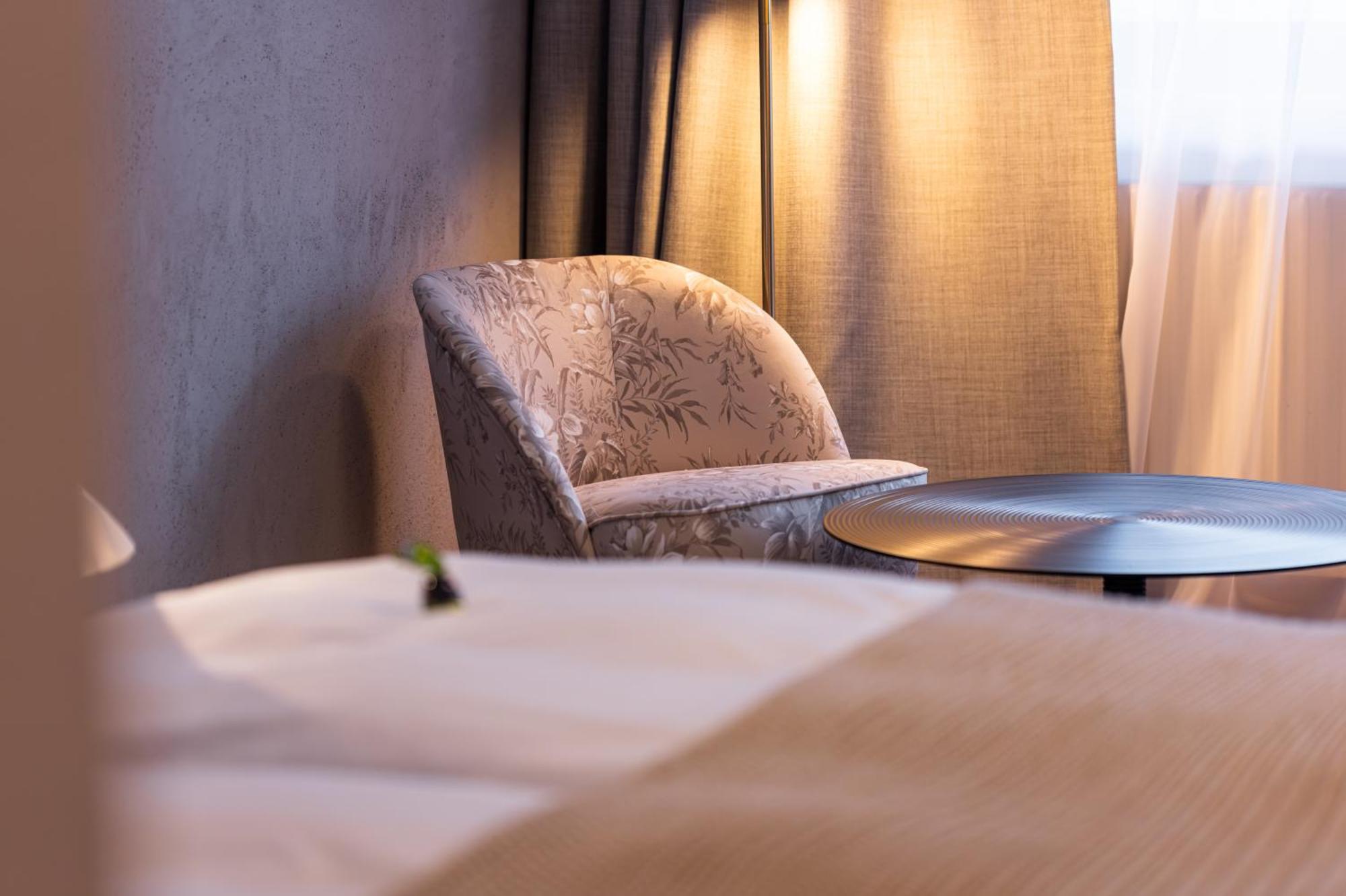 Quality Hosts Arlberg - Afoch Fei - Das Landhaus St Anton am Arlberg Eksteriør billede