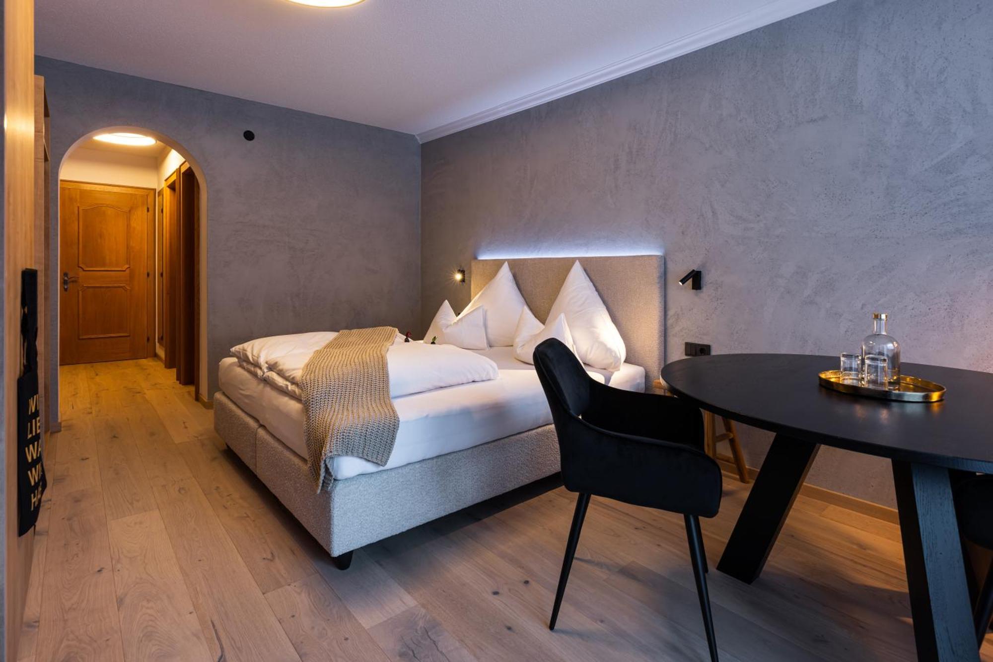 Quality Hosts Arlberg - Afoch Fei - Das Landhaus St Anton am Arlberg Eksteriør billede